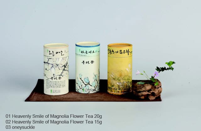 Heavenly Smile of Magnolia Flower Tea & Honeysuckles