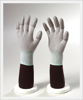 Glove (CAESD-214)