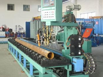 Roller-bed-type Pipe Plasma Cutting and Beveling Machine