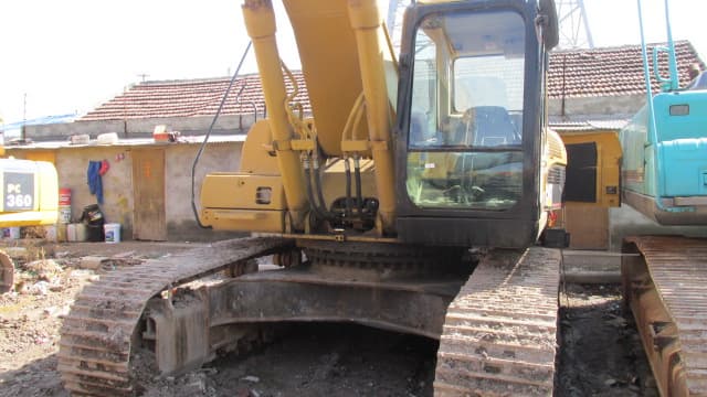 Used CAT Excavator 330c in good working condi