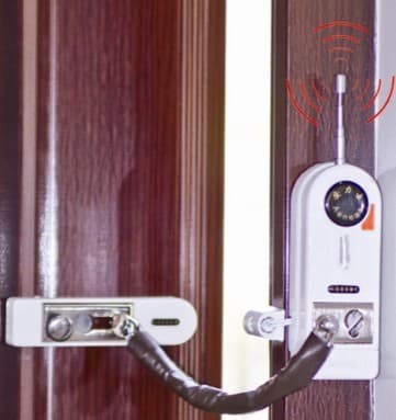 magnetic Indoor Alarm detector with lock