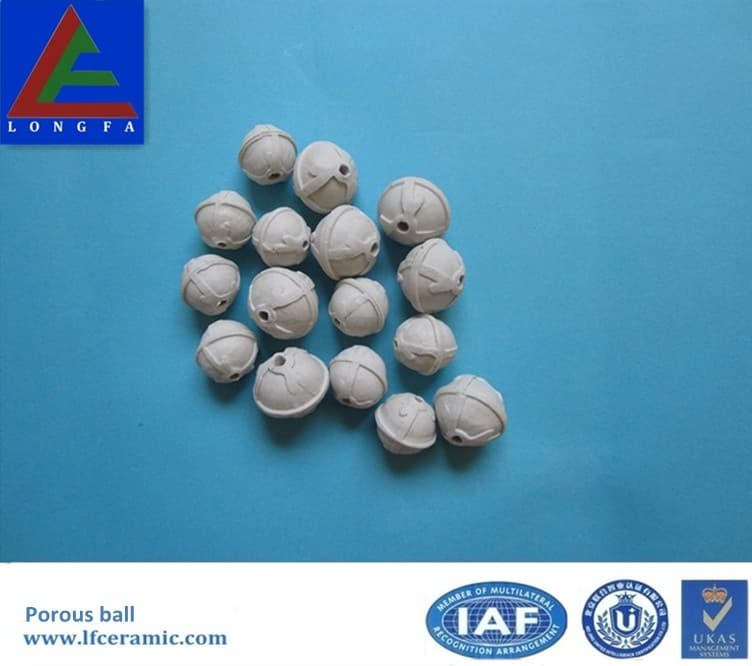 Porous ceramic balls catalyst bed support