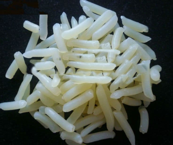 Translucent White laundry soap noodles