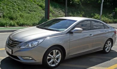 HYUNDIA SONATA YF