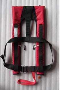 inflatable life jackets with both EC and DIN EN ISO 12402-3 standard