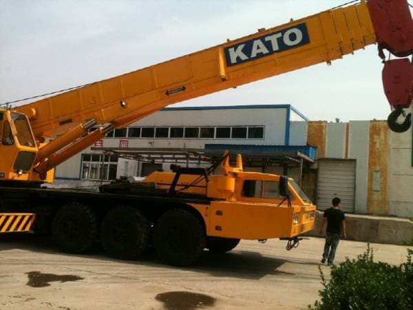 Used KATO Truck Crane NK800E cheap for sale