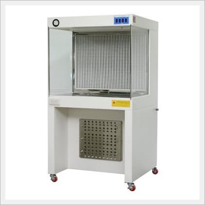 Clean Bench / Laminar Flow Cabinet (J-CBWH1, J-CBWH2 (Horizontal Type))