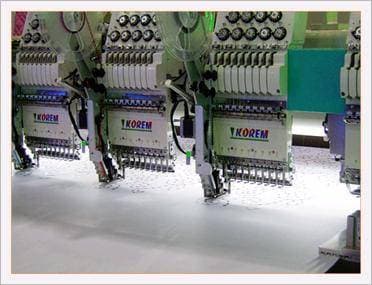 Frameless Roll Type Embroidery Machine