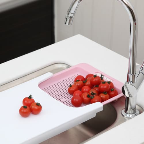 Sliding cutting board