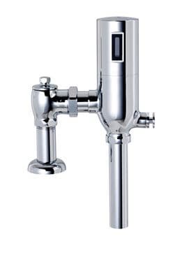 Automatic flush valve