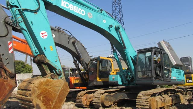 Used Kobelco Excavator SK460 in good performa