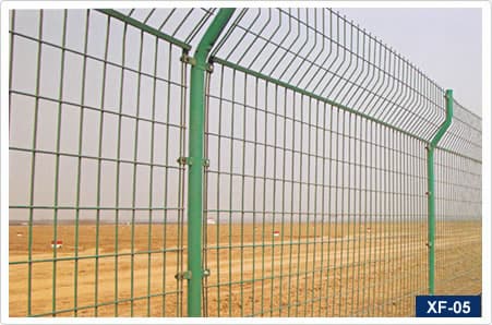Welded fence