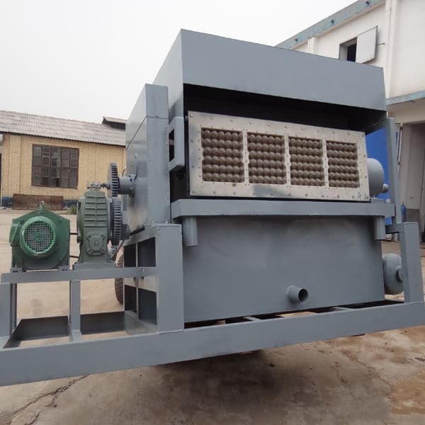 Recycled paper pulp molding machine
