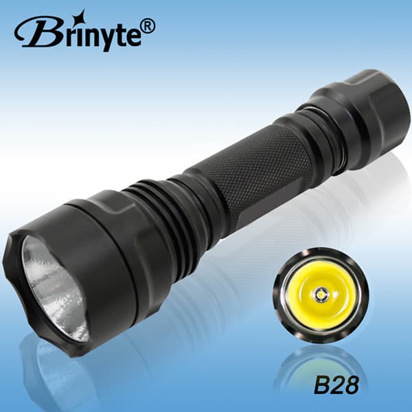 led flashlight B28