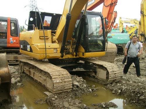 Used CAT Excavator 320D in good condition