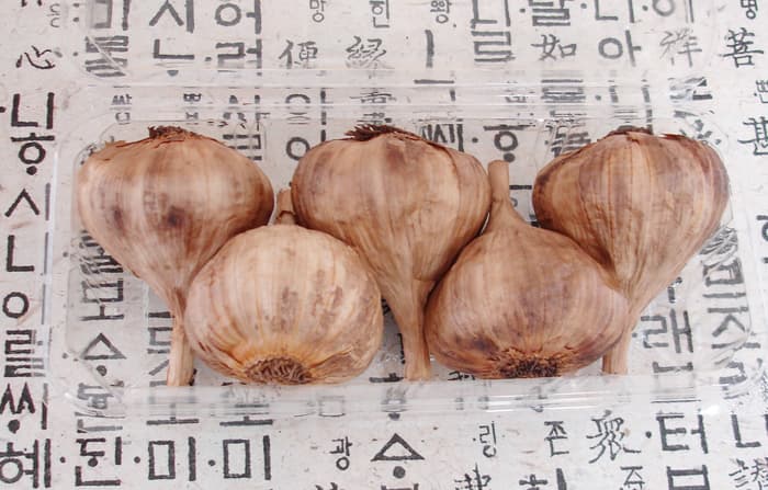 Low-Temperature Aged Black Garlic