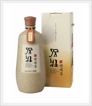 Korean Traditional Alcoholic Beverage 'Kangjang Bek Se Ju'