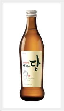 Korean Alcoholic Beverage 'Bekseju Dry' (Rice Wine)