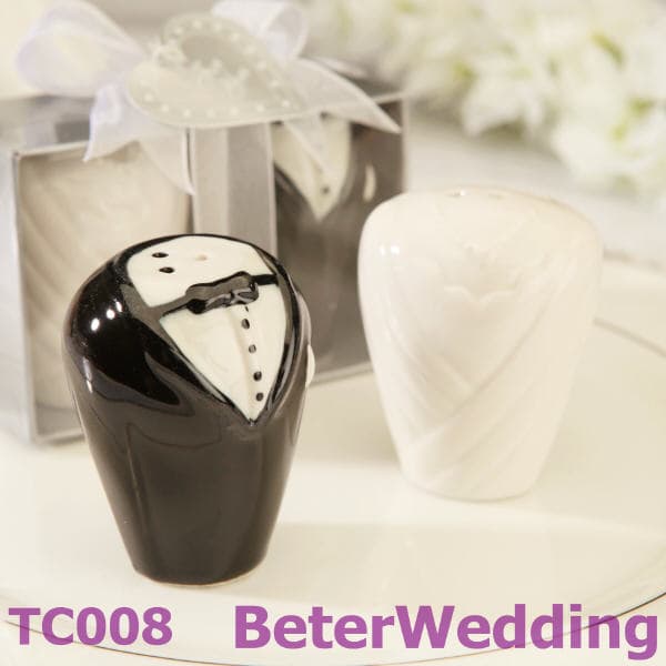 TC008 Adorable Bride & Groom Salt and Pepper Shaker Favors, Wedding Gifts, Party Supplies