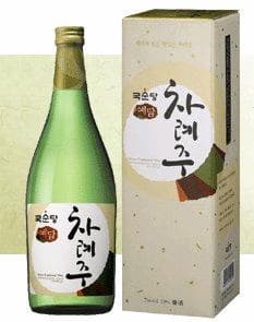 Korean Traditional Alcoholic Beverage 'ChaRyeJu' (Rice Wine)