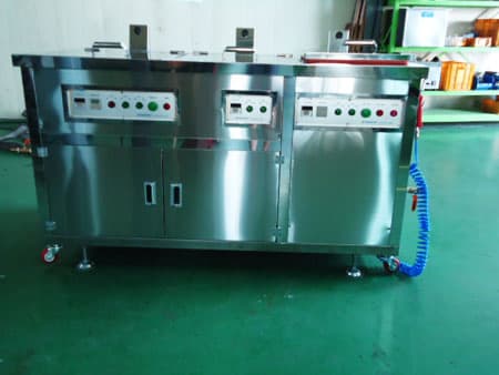 Water soluble multi-tank washer