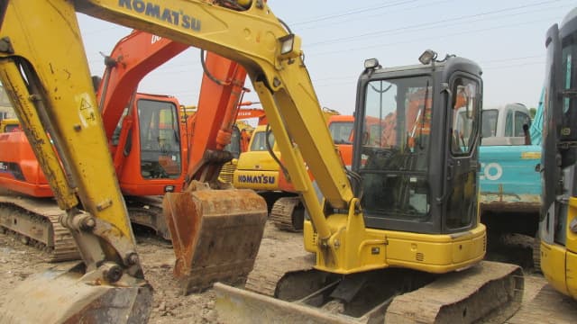 Used Komatsu Excavator PC55MR in goo conditio