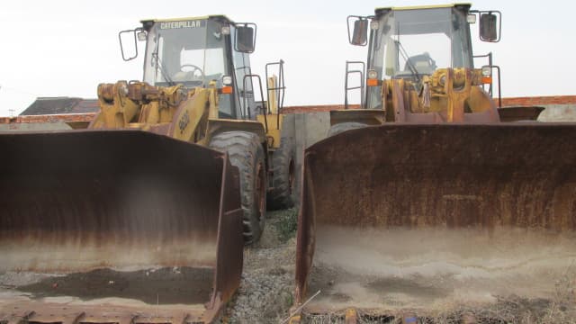 Used CAT Loader 962G in good condition