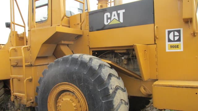 Second hand CAT Loader 966E in good condition
