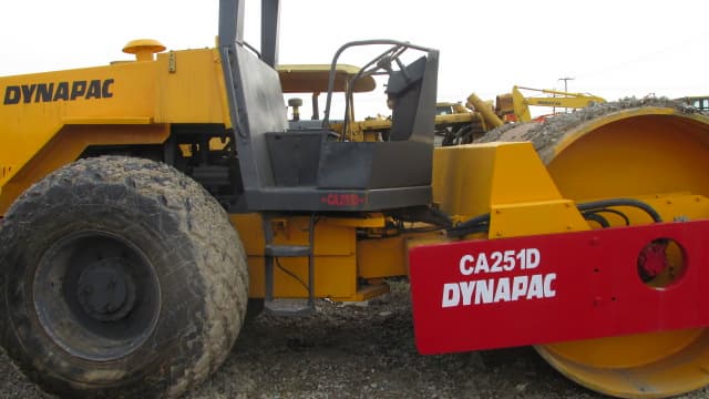 Used DYNAPAC Road Roller CA251D in good condi