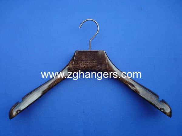 coat hangers NZ015
