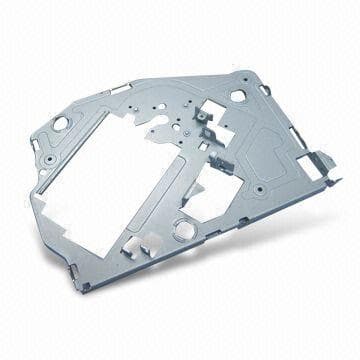 Sheet metal stamping die for automotive parts