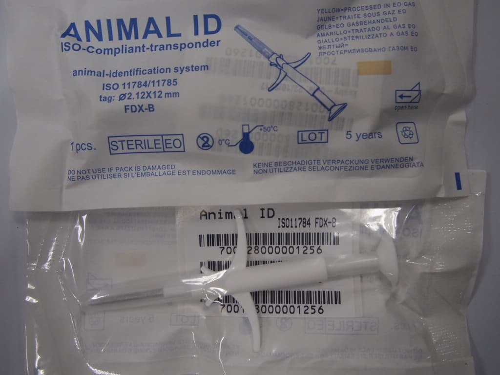2x12mm ISO11784/785 134.2KHz FDX-B rfid glass tag with syringe