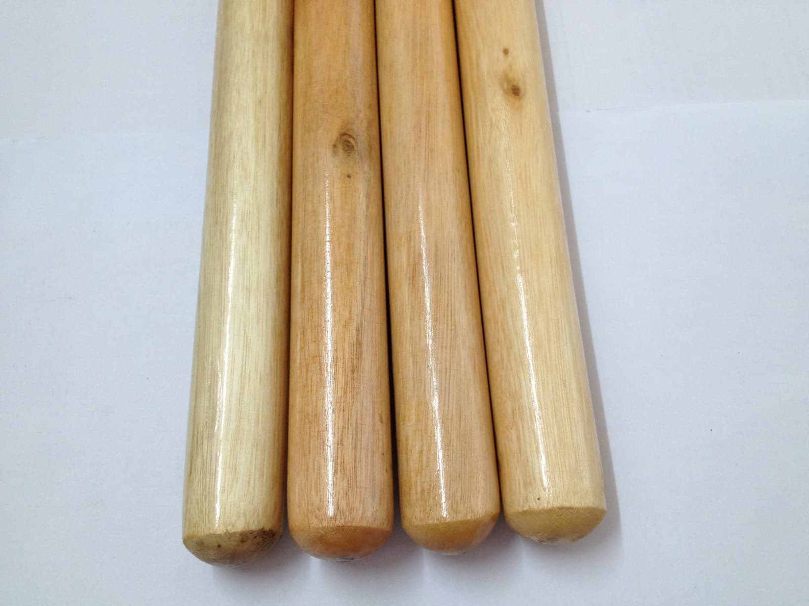 varnished wooden handle,lacquer wooden handle