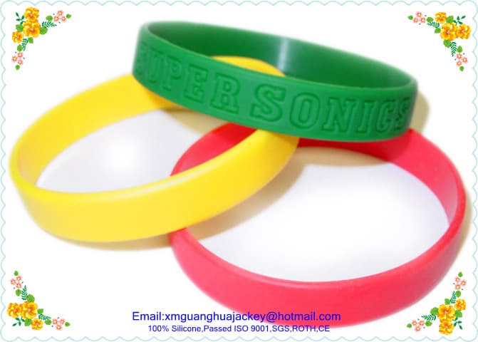 Fashional  silicone wristbands for sale