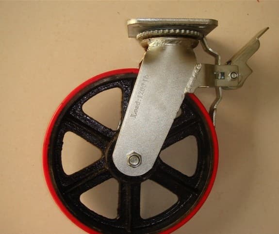 Scaffolding caster wheel