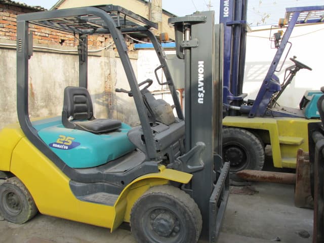 USED FORKLIFT KOMATSU 2.5T FOR SALE,LOW PRICE