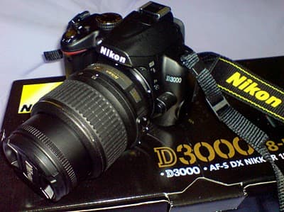 Cheaper Original Nikon D3000 10.2MP Digital SLR Camera
