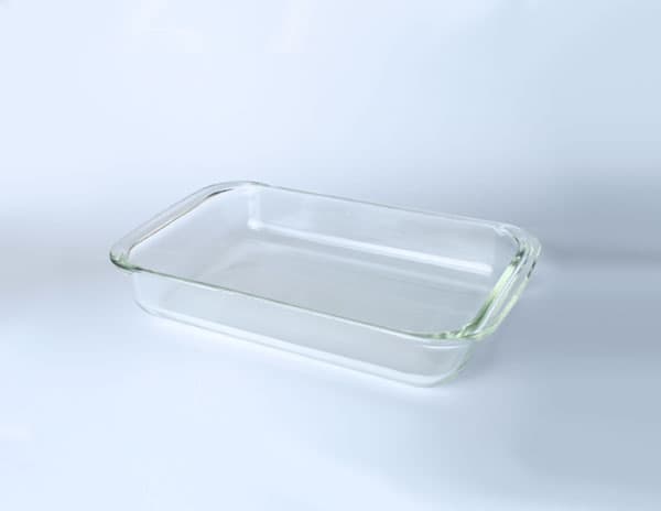 Pyrex glass bakeware with lids